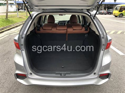 Honda Shuttle Hybrid 1.5 | SGCARS4U.com Pte Ltd