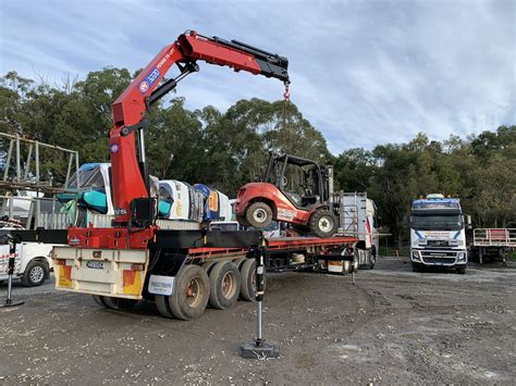 An Introduction to the Hydraulic Truck Crane