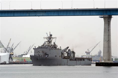 DVIDS - Images - USS Rushmore departs San Diego [Image 1 of 3]