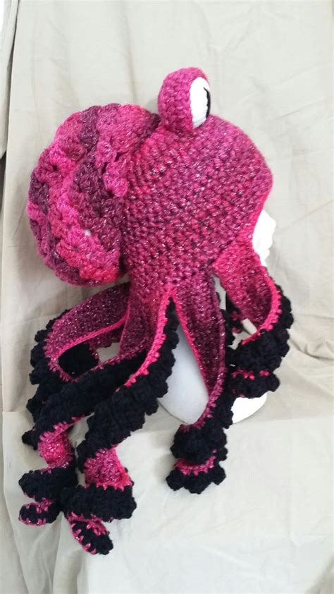 Crochet octopus beanie | Crochet hats, Crochet, Crochet octopus