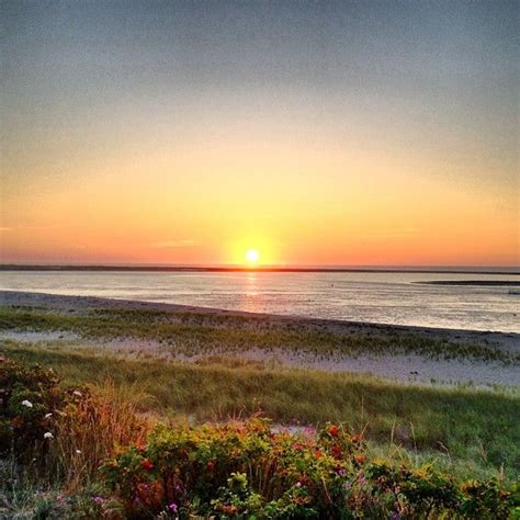 What Makes Chatham Beaches the Best Beach in Cape Cod? | Chatham Gables ...