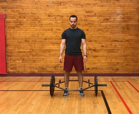 How to do Trap Bar Deadlifts Correctly and Safely [Video & More] - The ...