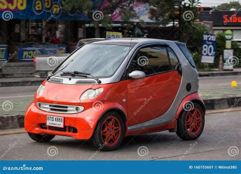 Mercedes Benz Smart W450 Fortwo Car Editorial Photo - Image of electric ...