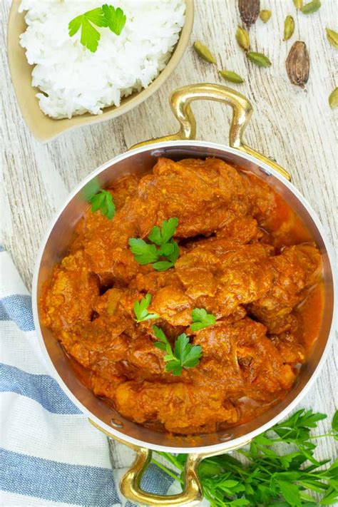 Best Punjabi Chicken Curry Recipe | El Mundo Eats