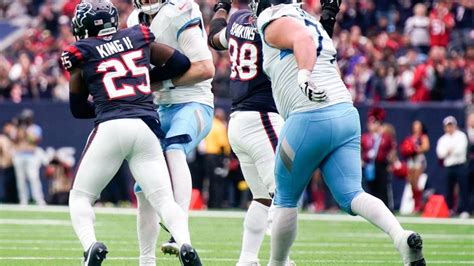 WATCH: Titans vs. Texans Highlights Week 17