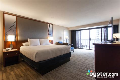 Hyatt Regency San Francisco Review: What To REALLY Expect If You Stay