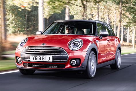 New MINI Clubman Cooper 2019 review | Auto Express