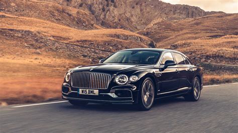 2020 Bentley Flying Spur Wallpapers | SuperCars.net