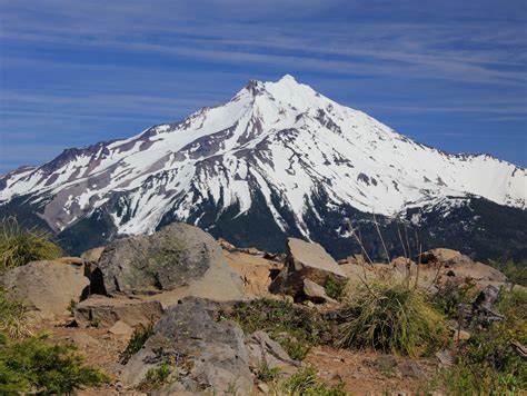 Best challenging hikes in the Mount Jefferson Wilderness