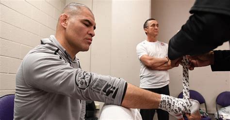 MMA Fighters Rally Around Cain Velasquez, Offer Support Following ...