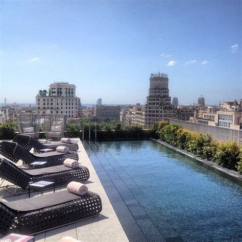 30 Incredible Rooftops You Should Be Lounging On Right Now | Rooftop ...