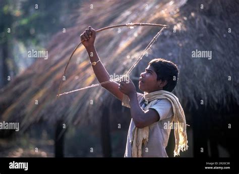 Kurumba tribe hi-res stock photography and images - Alamy