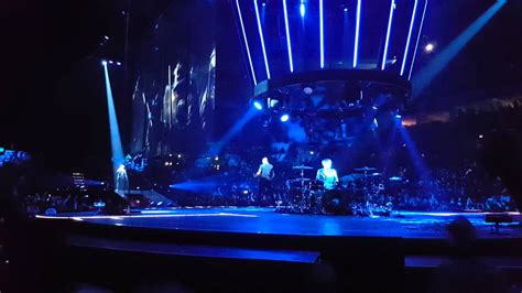 Muse - Uprising - Live in Belfast 06/04/16 - YouTube