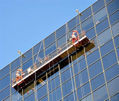 Tips for how to erect the scaffolding in a safe way.