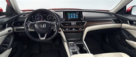 2020 Honda Accord Interior Features | Tech, Safety, Cargo | Sussex Honda