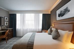 Leonardo Royal Hotel Edinburgh - Formerly Jurys Inn Reviews, Deals ...