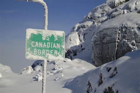 Canada's border is still closed to nonessential travel, even if you've ...