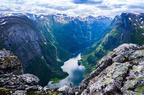 The UNESCO Naeroyfjord - Fjord Travel Norway