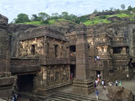 File:Kailasa temple overview, Ellora.jpg - Wikimedia Commons