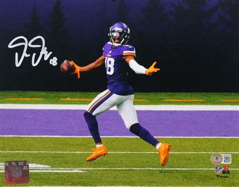 Justin Jefferson Signed Vikings 8x10 Photo (Beckett) | Pristine Auction