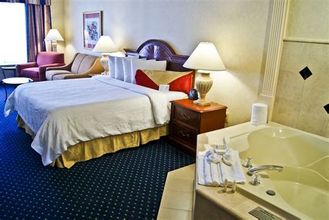 Hilton Garden Inn-Charlotte Uptown Hotel. Group room discounts for ...