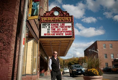 Paramount Theater in Peekskill Closes Its Doors - The New York Times