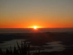 MT WARNING SUNRISE, MOUNT WARNING, FAR NORTH COAST IN NEW SOUTH WALES