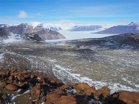 When were the McMurdo Dry Valleys of Antarctica last wet? | Earth and ...