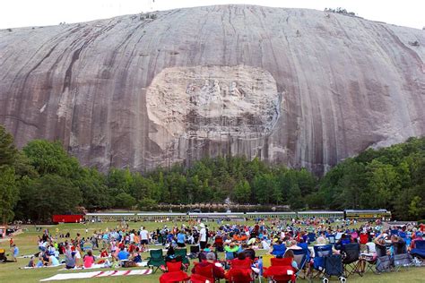 Are Dogs Allowed In Stone Mountain Park