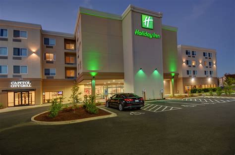 HOLIDAY INN SALEM $85 ($̶1̶1̶7̶) - Updated 2020 Prices & Hotel Reviews ...