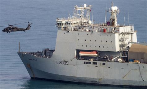 L 3009 RFA Cardigan Bay Dock Landing Ship Fleet Auxilary