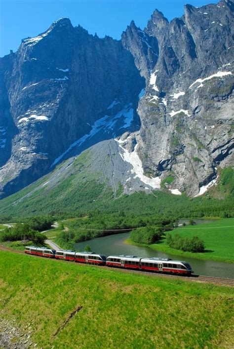 Norway Boasts Spectacular Scenery | Fantastic Materials