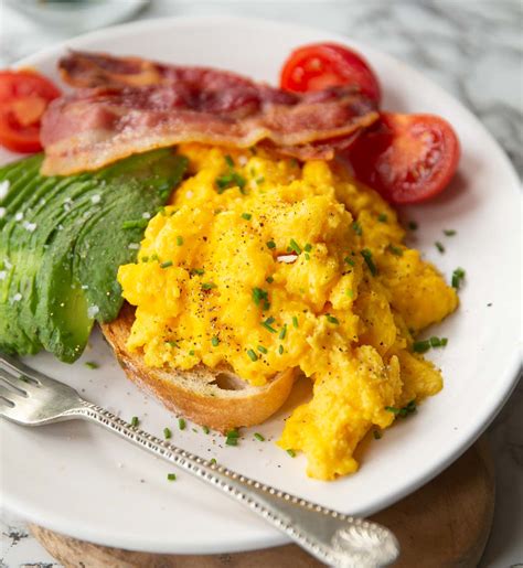 Cheesy Scrambled Eggs | Don't Go Bacon My Heart