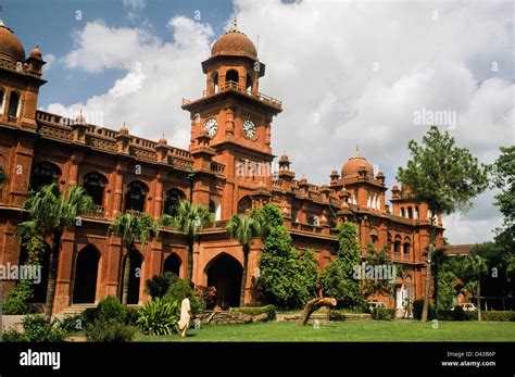 University Of The Punjab, Main Campus Lahore. Reviews | Admissions 2023 ...