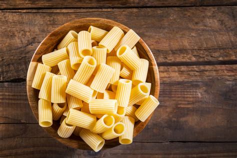 The Most Common Pasta Shapes and their Best Sauces - SoDelicious