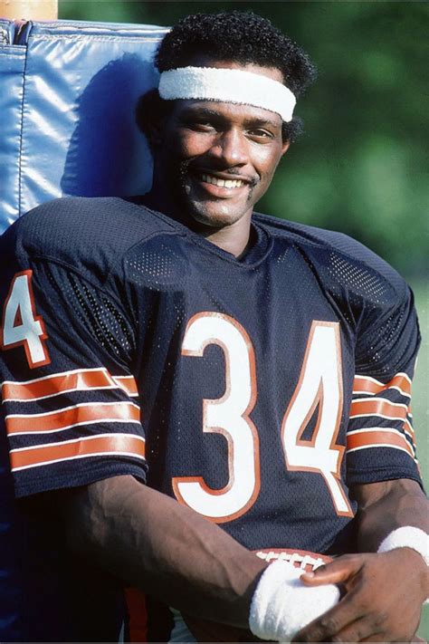 Walter Payton: Bio, Injuries & Death [2024 Update] - Players Bio