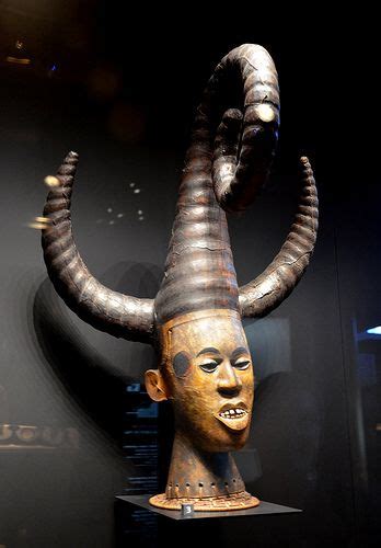 Musée du Quai Branly, Paris | African art, African masks, Statuary