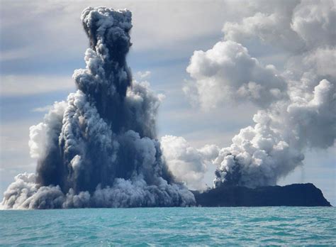 Tonga Volcano Eruption in January 2022 May Cause Small, Temporary Spike ...