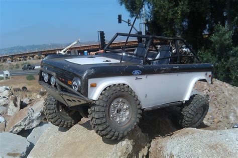 SCX10 Honcho... 2.2's,DNA 1.9's and CGR Body. - R/C Tech Forums