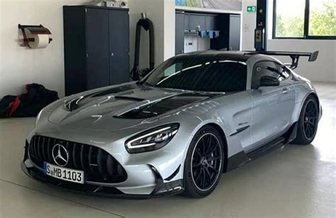 Mercedes-AMG GT R Black Series Leaks, Looks Absolutely Sick