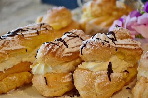 Eclairs Pastries Choux Pastry · Free photo on Pixabay