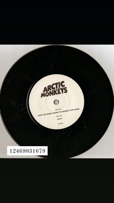 DISCO VINIL BLOXBURG ID /Arctic monkeys 🤍🖤 in 2023 | Arctic monkeys ...