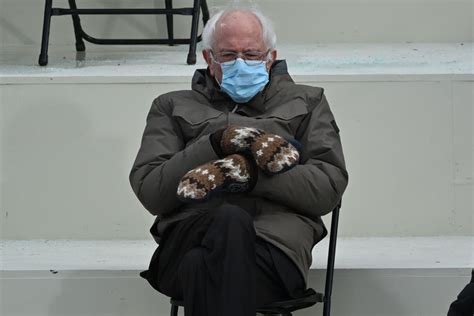 Bernie Sanders embraces ‘dadcore’ in woollen mittens at Inauguration ...