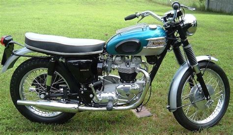 Triumph T120R Bonneville 650 (1965) technical specifications