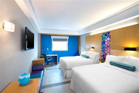 Aloft Cancun hotel amenities | Hotel room highlights