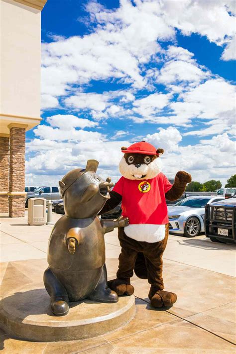 Do You Know the Story Behind Buc-ee's? | Southern Living