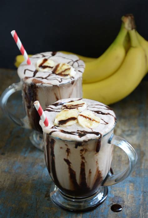 Banana Chocolate Milkshake Recipe (Low-Carb and Keto-Friendly) - Simply ...