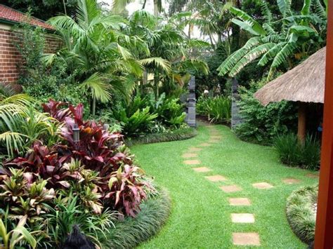 Jardines tropicales – Plantas y Jardines