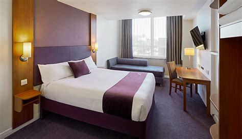 Premier Inn London Euston Hotel - HotelAdvisors