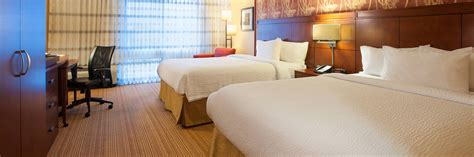 Mankato, MN Hotels near Downtown | Courtyard Mankato